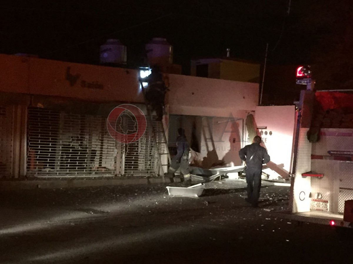 Fuerte explosión en plaza comercial de San Felipe - Omnia