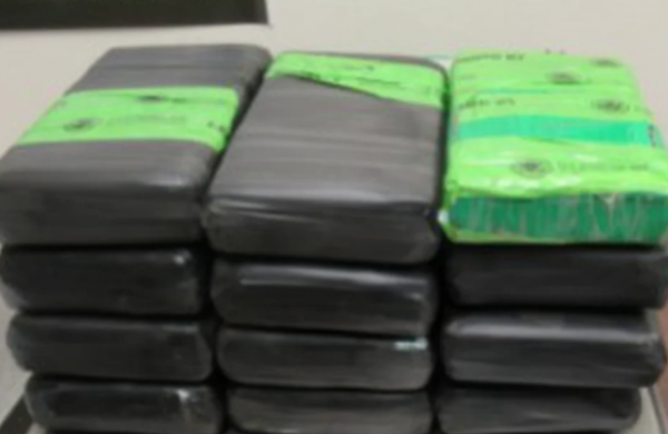 CBP de EU decomisó cocaína valuada en USD 310 mil 700 en vehículo procedente de México