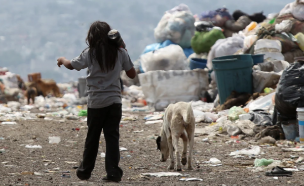 Cómo México puede combatir de forma efectiva la pobreza