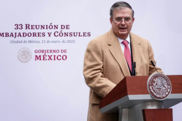 “Demasiadas narcoseries”, un obstáculo para el turismo en México y Colombia: Marcelo Ebrard