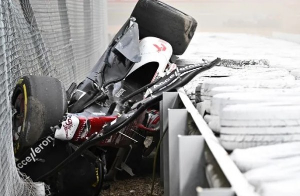 F1: Así fue el aparatoso accidente que protagonizó el piloto de Alfa Romeo en el GP de Silverstone 