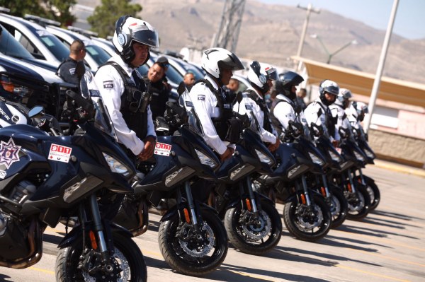 Entregan 100 unidades para reforzar la seguridad en Ciudad Juárez