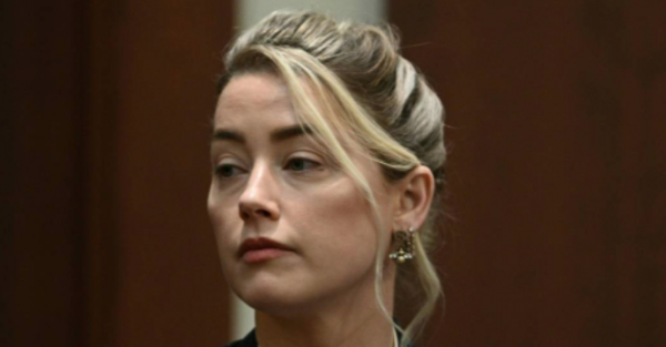 Camille Vásquez, abogada de Johnny Depp, acorrala a Amber Heard en interrogatorio
