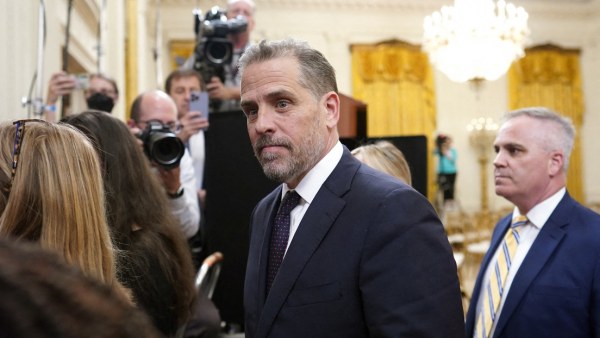 Hunter Biden dice que los republicanos intentan 