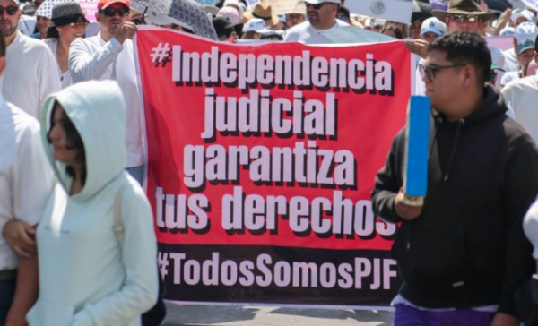 Consejería Jurídica presenta reclamación contra suspensión de extinción de fideicomisos