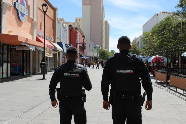 Refuerzan seguridad de la ciudad 88 policías municipales recién egresados
