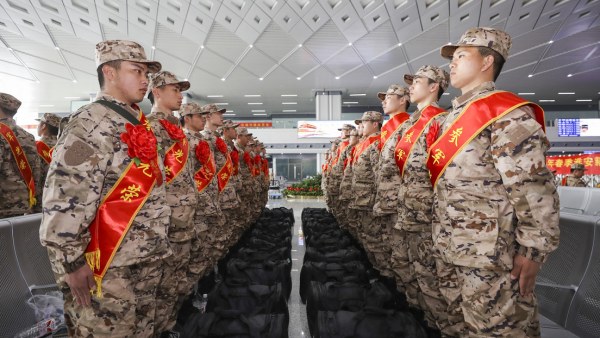 China realiza la mayor reorganización de su Ejército en una década
