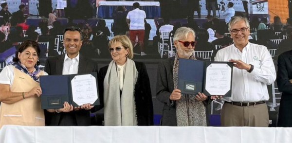 IMSS y Club Pachuca firman convenio para promover acceso al deporte