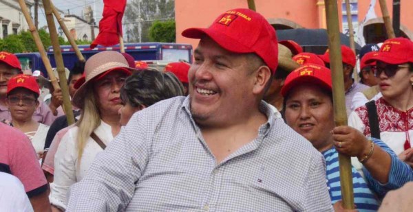 Detienen por uso ilícito de atribuciones a Armando Mera, alcalde con licencia y candidato del PT a diputado local en Hidalgo