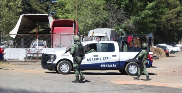 El Ejército y la Guardia Nacional escoltan a 66 candidatos en Michoacán tras recibir amenazas