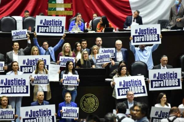 Morena y aliados aprueban en lo general reforma a la Ley de Amparo; nos vemos en la Corte: oposición