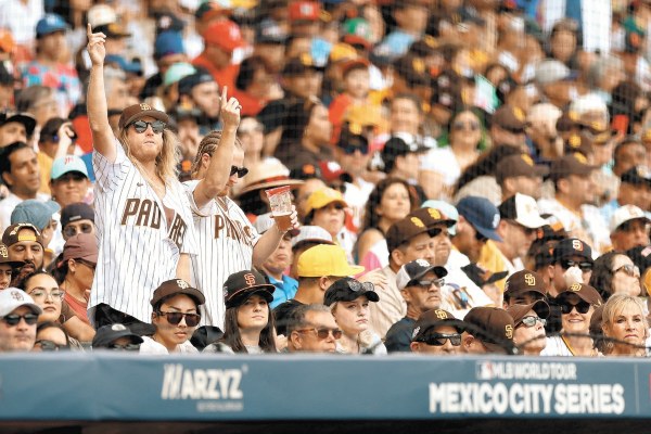 Grandes Ligas supera 250,000 asistentes en visitas oficiales a México
