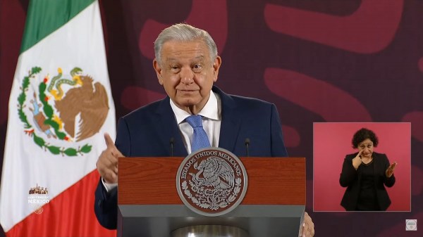 Me quedó con las disculpas de la FGR: López Obrador