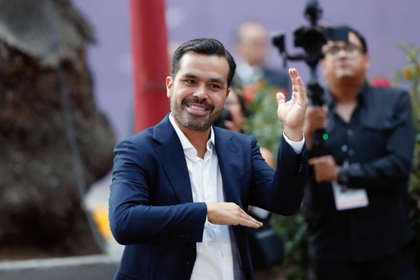 ‘Mejor declinen ustedes por mí’: Jorge Álvarez Máynez responde a petición del PAN y el PRI