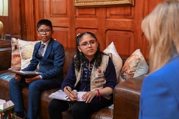 Charla Gobernadora con Reportera Infantil en el marco del Día de la Niñez