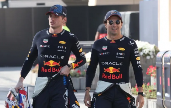 Checo Pérez hace menos a Verstappen en primeros test de pretemporada