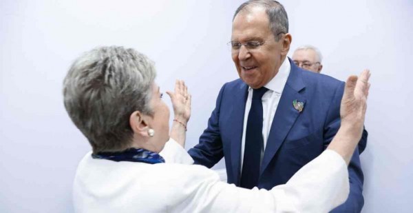 La canciller Alicia Bárcena se reúne con su homólogo ruso Serguéi Lavrov en el marco del G20