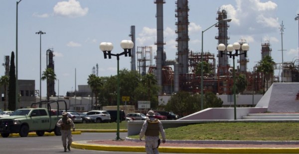 El gobierno de Nuevo León declara la clausura total de la refinería de Pemex en Cadereyta