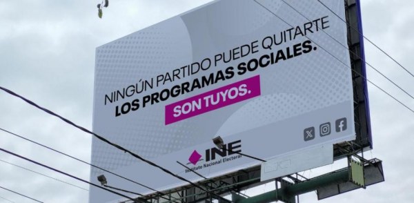 Exige Xóchitl al INE campaña para aclarar que nadie puede quitar programas sociales