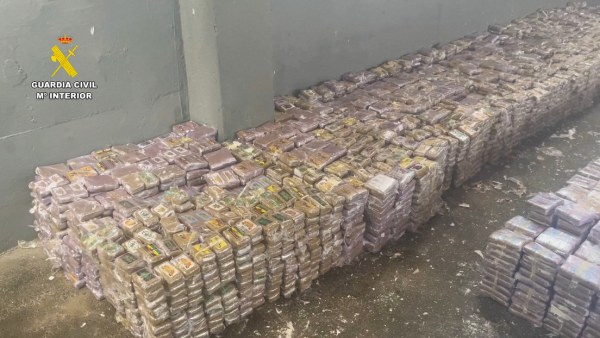 Doble golpe al narcotráfico en España: desmantelan organización criminal e incautan 4 toneladas de hachís