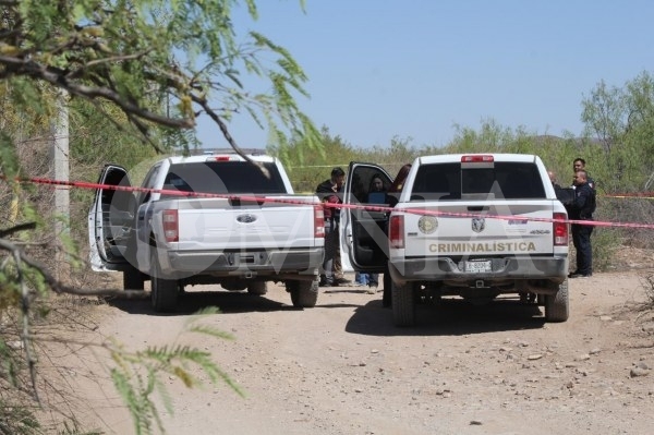 Localizan cuerpo en descomposición en km 23 a Juárez