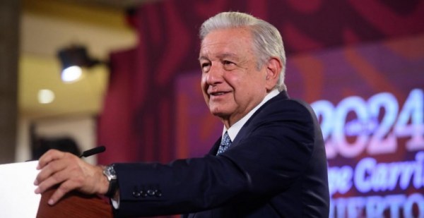 López Obrador critica al INAI por investigar de oficio la difusión de datos personales de María Amparo Casar