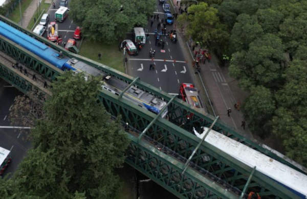 Argentina decretará emergencia ferroviaria tras el accidente que dejó casi 100 heridos