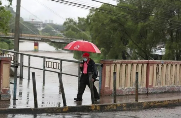 Costa Rica declara alerta preventiva en todo el país por lluvias