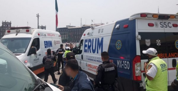 Resultan heridos 26 policías de la CDMX por esquirlas y petardos lanzados por manifestantes a Palacio Nacional