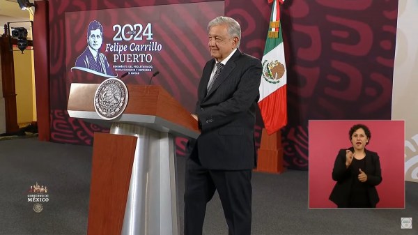 Vallas para no caer en la trampa de la violencia: López Obrador