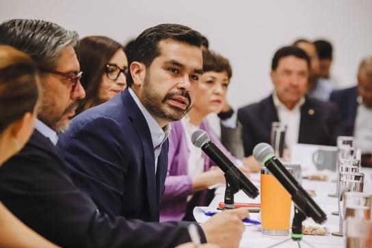 México vive una privatización silenciosa en Educación Superior: Álvarez Máynez