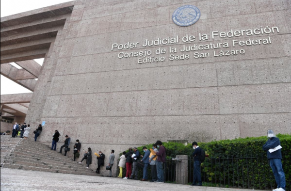 Juzgados rechazan demanda de María Amparo Casar, tribunal federal decidirá quién es competente