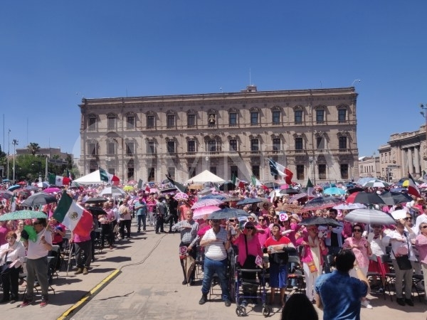 Cerca de 4 mil chihuahuenses alzan la voz en favor de Xóchil Gálvez en Chihuahua