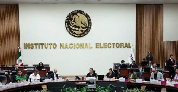 El INE ordena retirar la expresión “narcopartido” con la que Xóchitl Gálvez se refirió a Morena en el segundo debate presidencial