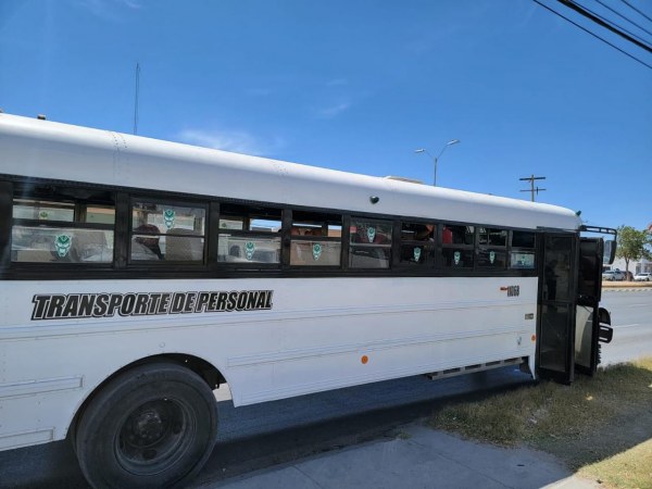 Sanciona Dirección Transporte a rutera por invadir carril confinado del JuárezBus