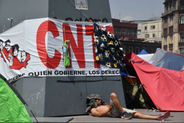 Sheinbaum llamó a la CNTE al diálogo para “convivir” en el Zócalo durante su cierre de campaña
