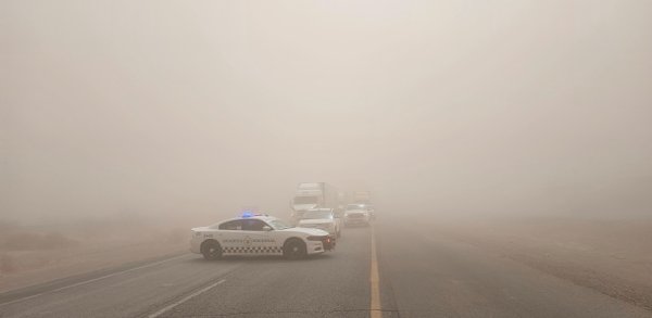 Cierra Guardia Nacional circulación en la carretera Panamericana por tormenta de arena