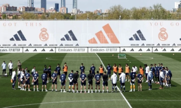 Real Madrid guarda un minuto de silencio por la muerte del papa Francisco, al que calificó como “una figura histórica y universal”