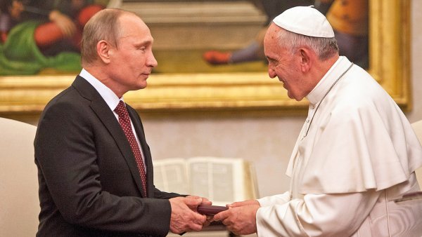 Putin: La muerte del papa Francisco durante la Pascua es 
