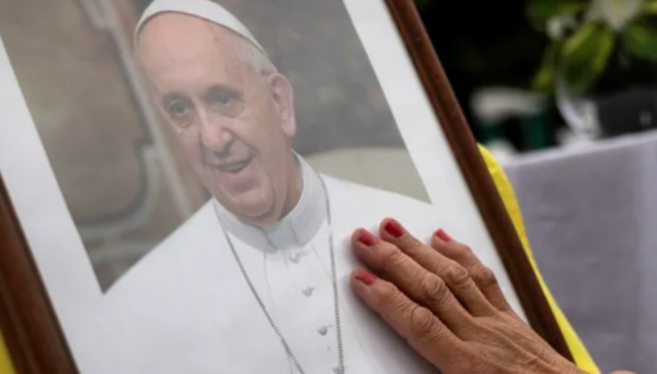 ¿Qué reformas impulsó el papa Francisco en la iglesia?