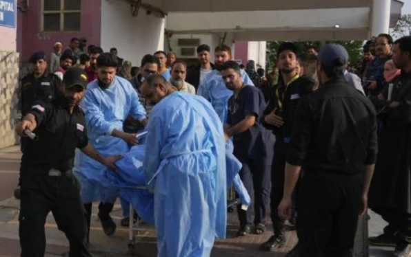 Hombres armados matan al menos a 26 visitantes en complejo turístico en la India