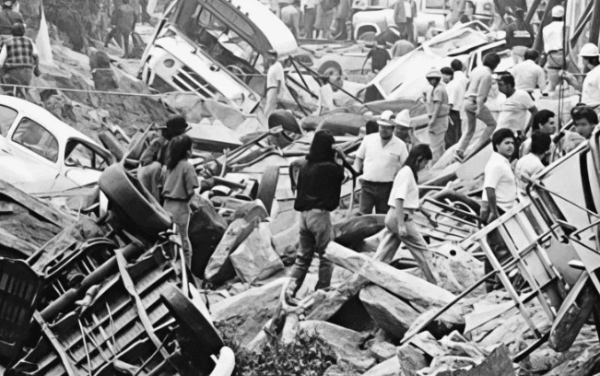 Guadalajara recuerda y abraza a sus víctimas a 33 años de explosiones