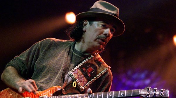 Carlos Santana es hospitalizado; cancelan concierto