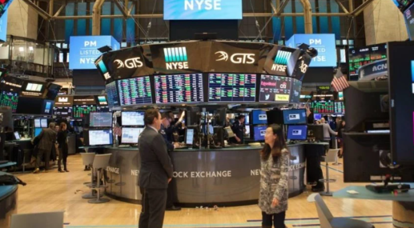 Wall Street abre con fuertes subidas luego de que Trump afirmara que no quiere destituir a Powell
