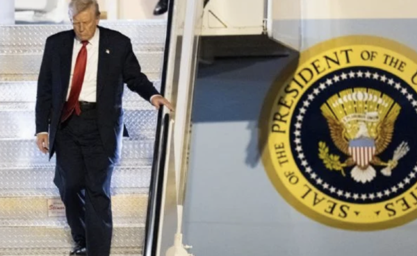 Trump sufre derrotas judiciales en sus políticas migratorias y electorales