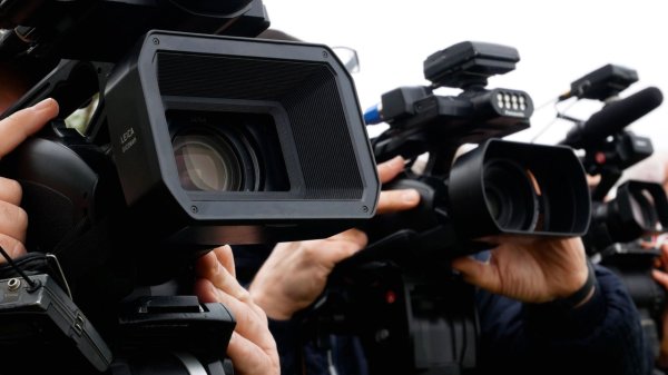 Nueva Ley de Telecomunicaciones podría usarse para censurar a prensa, advierten ONG's