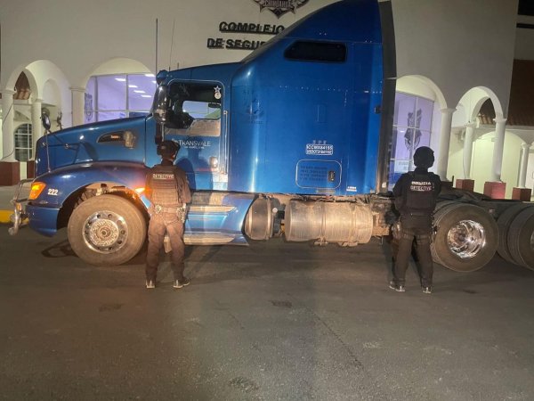Recuperan Detectives de la SSPE camión robado en Ciudad Juárez