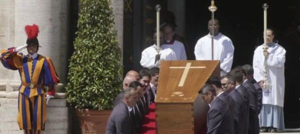 El papa Francisco ya descansa en la Basílica de Santa María la Mayor