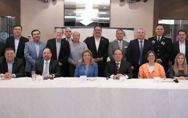 Maru Campos estrecha lazos con el sector privado en reunión con el Consejo Coordinador Empresarial en Juárez
