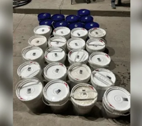 Detienen a mexicana en Texas por transportar metanfetamina valuada en 10 millones de dólares